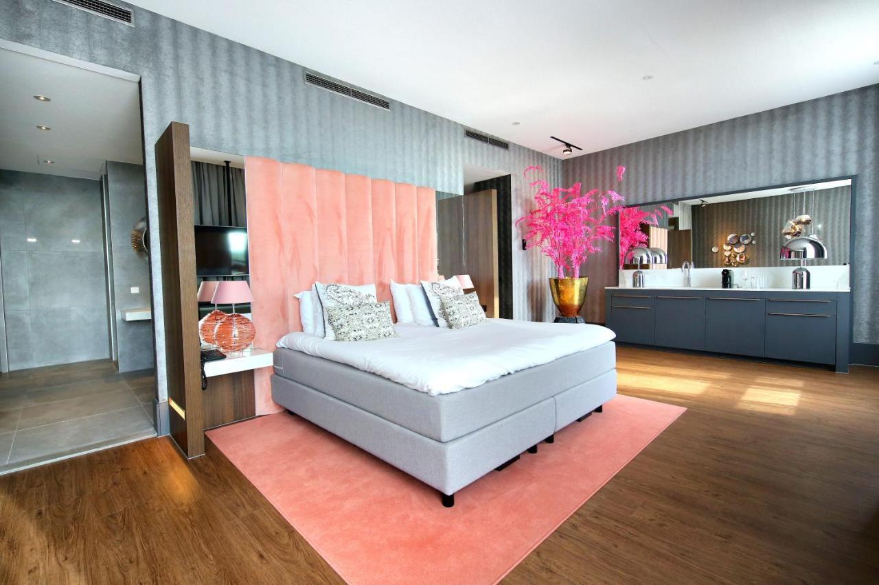 Van Der Valk Hotel Den Haag 누트도프 외부 사진